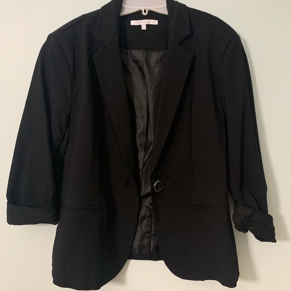 Linda Matthews Jackets & Blazers - Linda Matthews Black Blazer